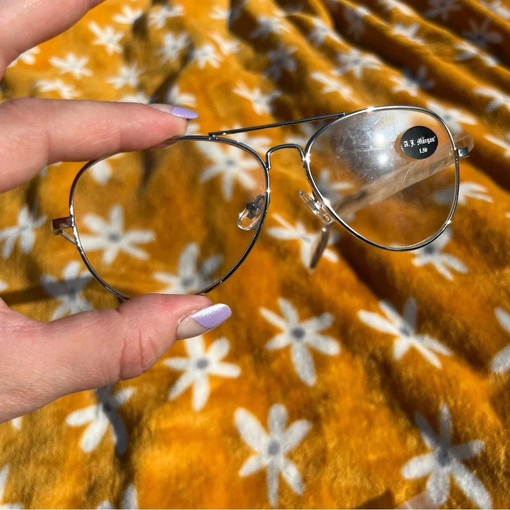 COPY - NEW A.J. Morgan Silver Unisex In Command Reading Glasses +1.50